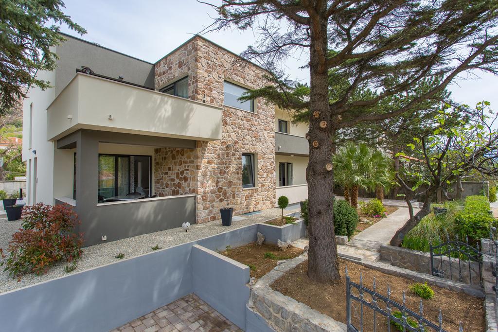 Apartments Memories Baska  Exterior photo