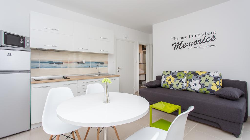 Apartments Memories Baska  Exterior photo